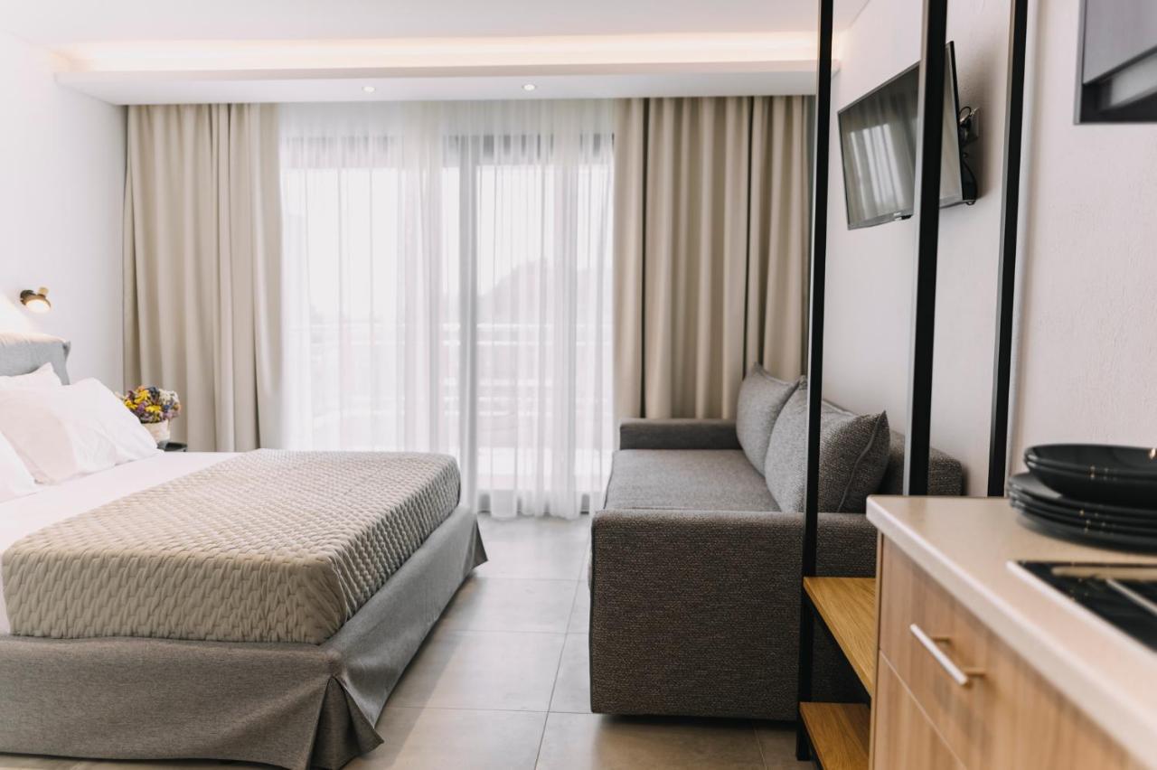 Blue Stone Luxury Suites Limenaria  Exteriör bild