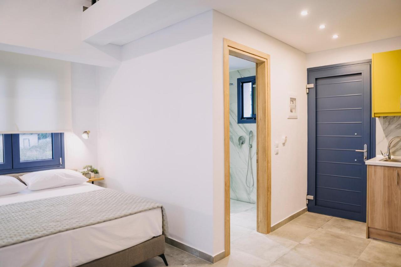 Blue Stone Luxury Suites Limenaria  Exteriör bild