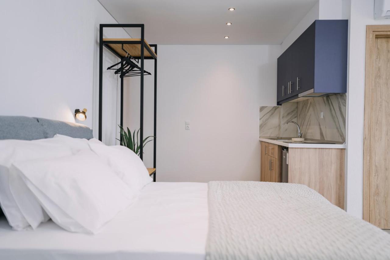 Blue Stone Luxury Suites Limenaria  Exteriör bild